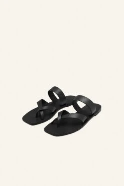 A.Emery | Carter Sandal - Black 8 A.Emery | Carter Sandal - Black -Fashion Clothing Store 2022303 BLACK 2 1160x f4a0099b 3ca8 4b0c 8576 b26312be2ab6