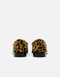 RE/DONE | Loafer - Leopard Tape -Fashion Clothing Store 264 17W9LFRLEOPARDTAPESTRY 4 2 1080x 2ee0b51a 24bc 4350 a695 40a5c164c09a