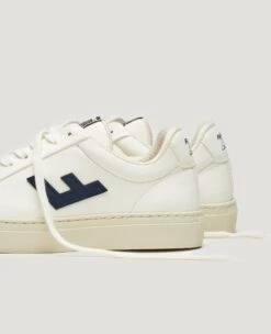 Flamingos Life | Classic 70s Sneaker - Off White / Navy -Fashion Clothing Store CLASSIC70 OFF WHITE NAVY ECRU 4 2048x 66179ee0 ceae 4b55 808a 8784fffd28c1