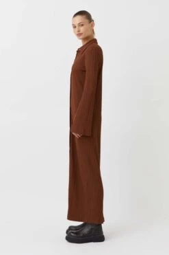 Camilla And Marc | Lumi Shirt Dress - Walnut -Fashion Clothing Store C M CAMILLA AND MARC Lumi ribbed maxi shirt dress brown 3 1200x1800 2x e605e762 de02 4371 aedb b2edc4ea4545