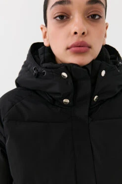 P.E NATION P. E Nation | Rocket Air Snow Jacket - Black -Fashion Clothing Store PENATION EDIT SNOW MAY22 SNOW22 S05 010