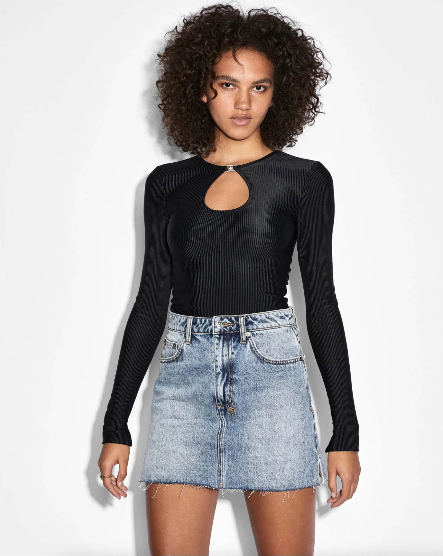 Ksubi | Model Mini - Haven Splits 5 Ksubi | Model Mini - Haven Splits - Image 3