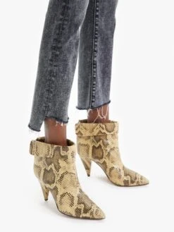 Mother Denim | The Insider Crop - Train Stops -Fashion Clothing Store TRAINSTOPS THEINSIDERCROPSTEPFRAY 1157 851 TRN 00491