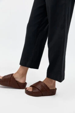 St. Agni | Woven Flatform Slide - Antique Tan -Fashion Clothing Store WovenFlatformSlideAntiqueTan 4 1000x 9315534f 8681 42da 865f 010ea9ae4d19