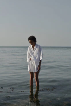 Deiji Studios | The 03 Set - White -Fashion Clothing Store deijistudios june2022 dig 321 900x 76097efc 0861 4ea9 bac5 3e473e395339