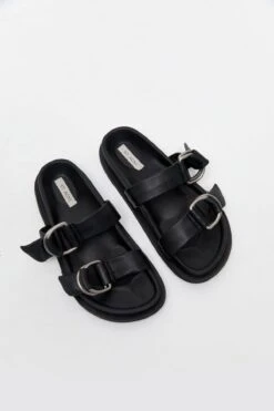 ST. AGNI | Ring Detail Slide - Black -Fashion Clothing Store p e335cbf8 68b0 4b64 97c9 112bae0b65ab