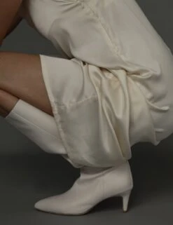 La Tribe | Sloane Boot - Milk -Fashion Clothing Store p fff35bef edc6 4b7c a42f b9014fe65df2